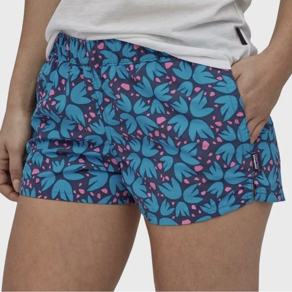 Patagonia Barely Baggies shorts 2 1/2 inseam - XS